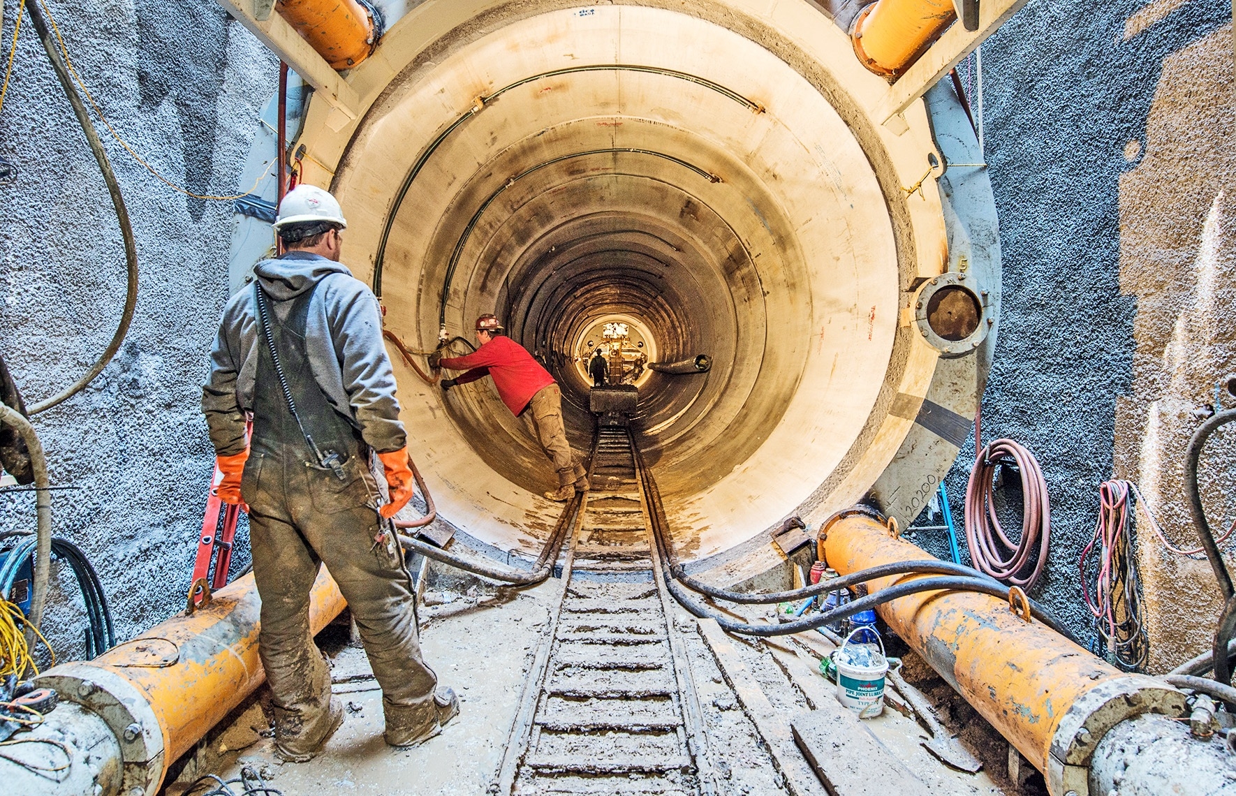 The Blue Plains AWWTP ENR Facility - Second Contract included the construction of a large Denitrification Pump Station and two deep shafts connected by a 12'-diameter tunnel.